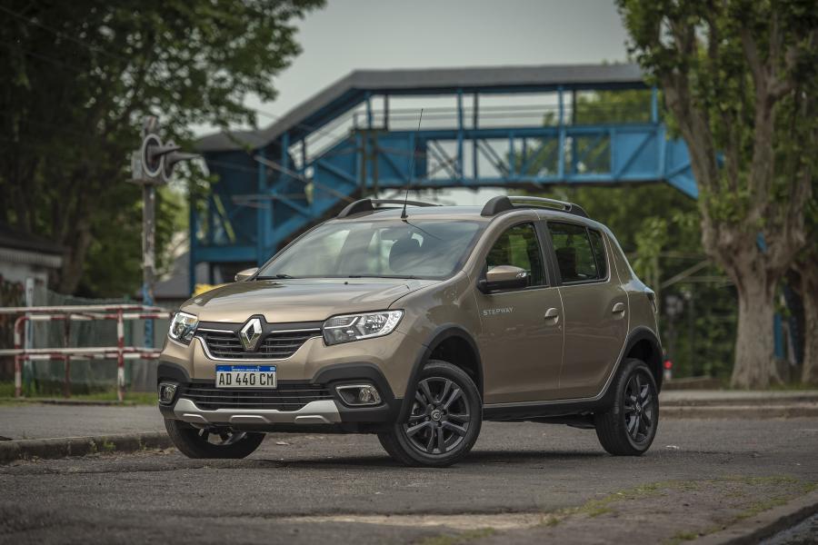  Renault Sandero Stepway 2019 года  (LA) (фото 38 из 40)